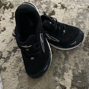 Women’s Altra Intuition 4 Running Shoe